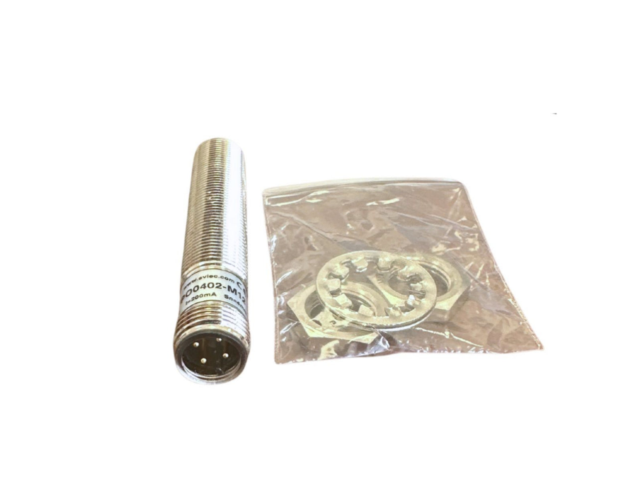 M12, pluggable sensor flush, enhanced distance type, detection distance 4mm, DC-3 line PNP normally open